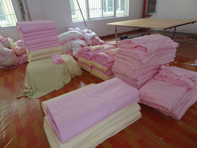 南通帛兮紡織品 廠家直銷發(fā)散印花被套、蠶絲被胎套的批發(fā)之選